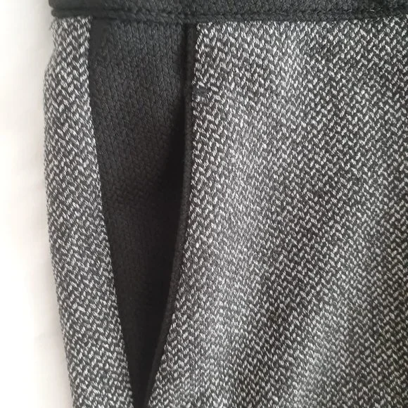 H&M Tweed Ankle Pants with black trim Size 6 - Picture 6 of 10
